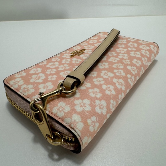 COACH Pink Floral Wristlet Wallet - Picture 10 of 10